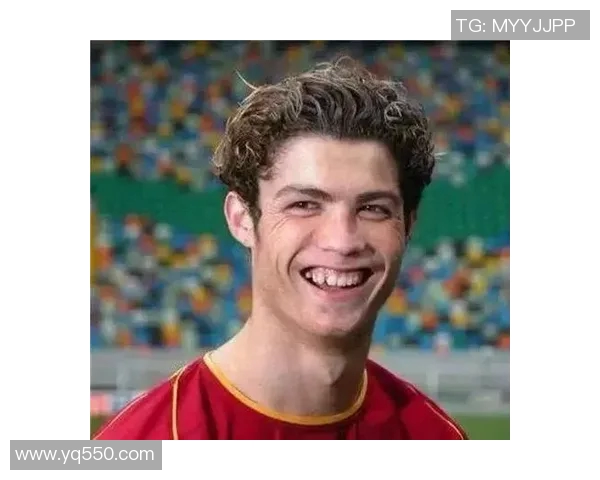 足球明星必备经典配饰全解析时尚与运动的完美结合